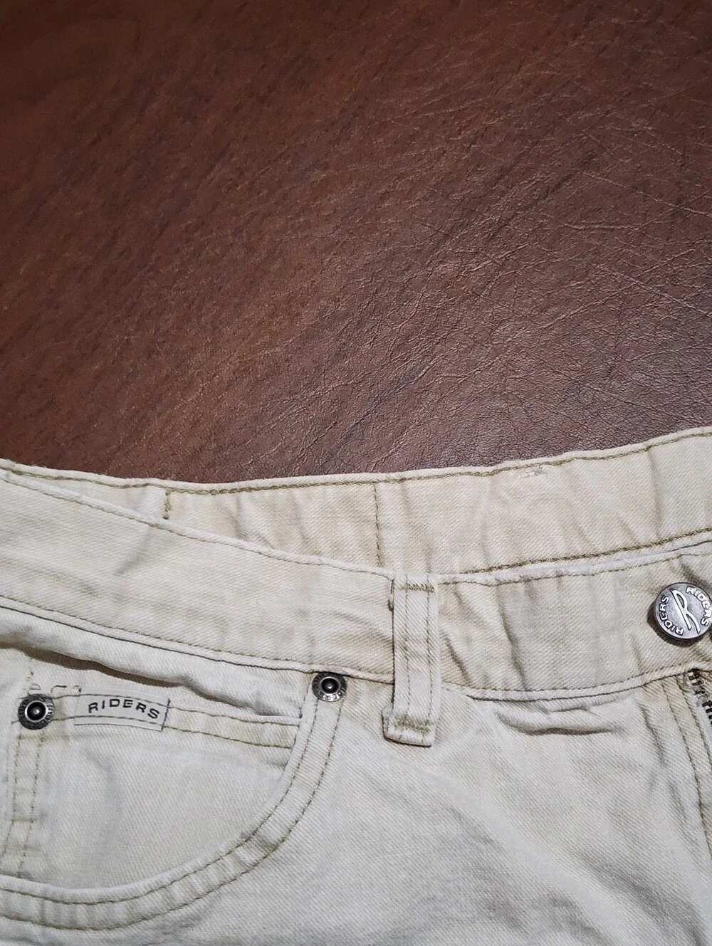 Denim Riders cream vanilla